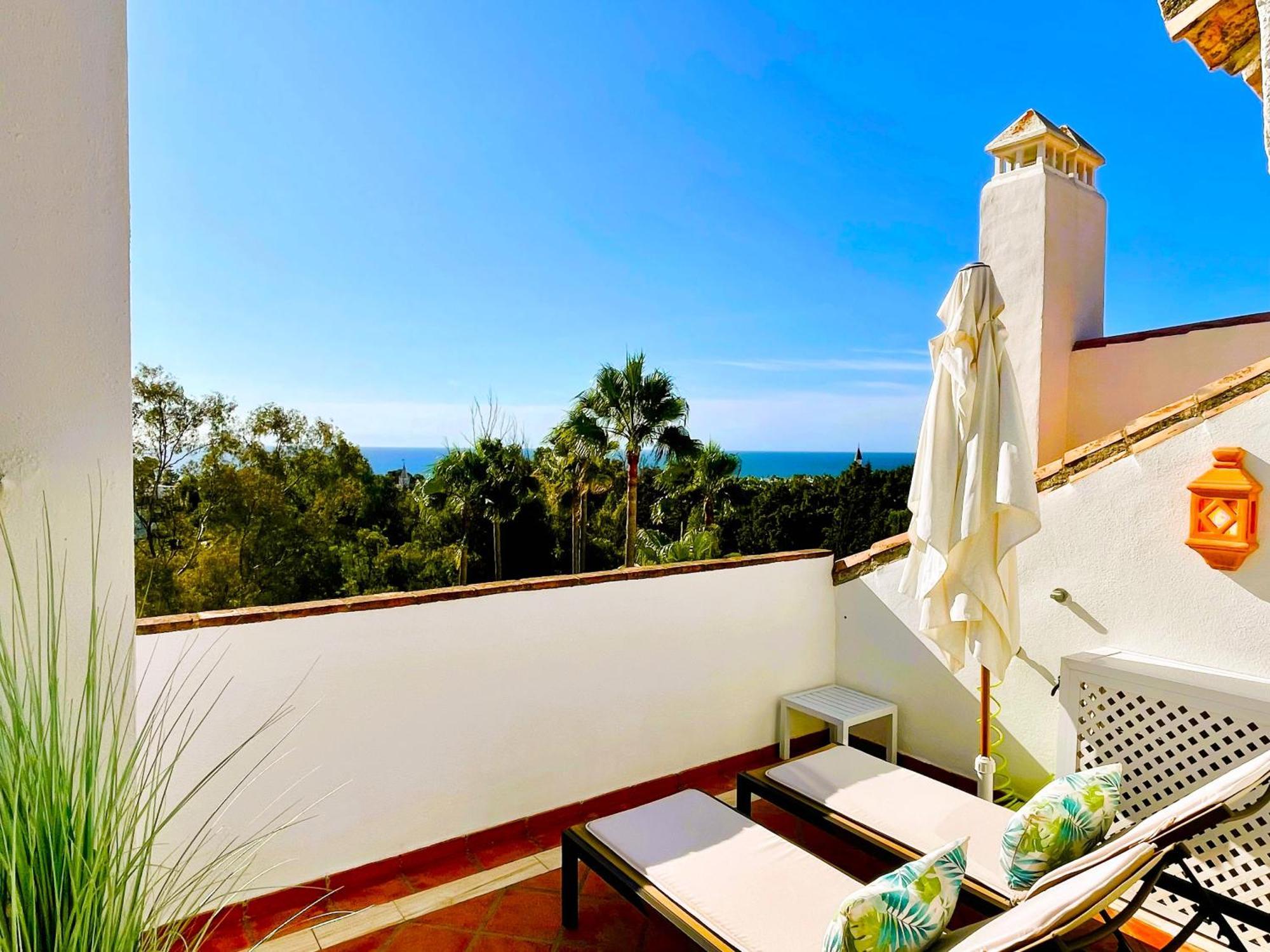 Luxury Penthouse With Sea Views In Marbella Golden Mile, Puente Romano Area Exterior foto